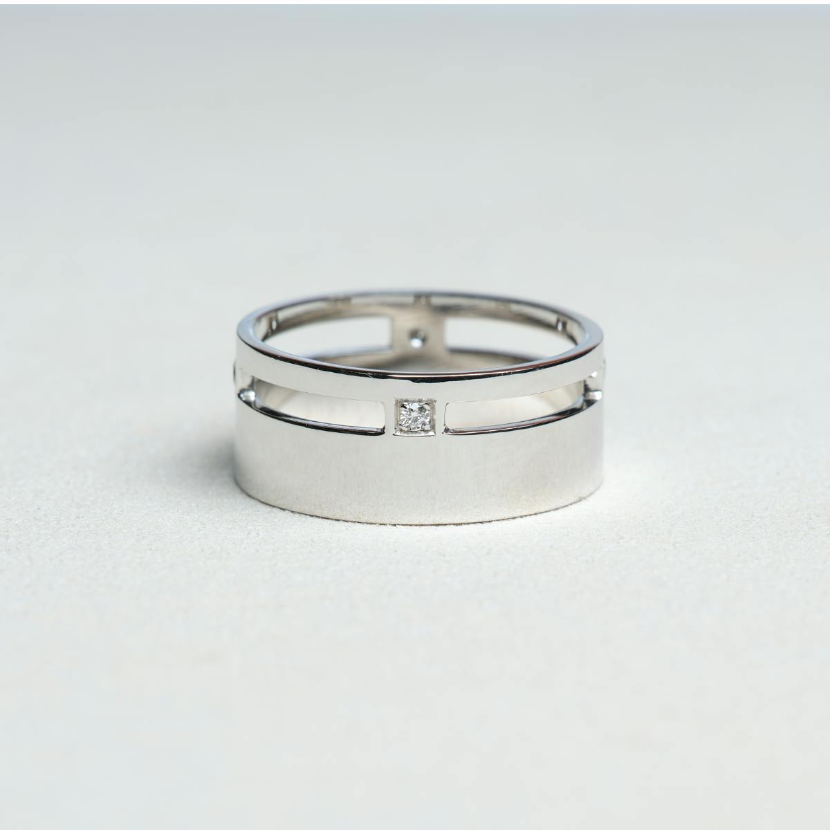 Chêne | Alliance Or blanc et Diamants