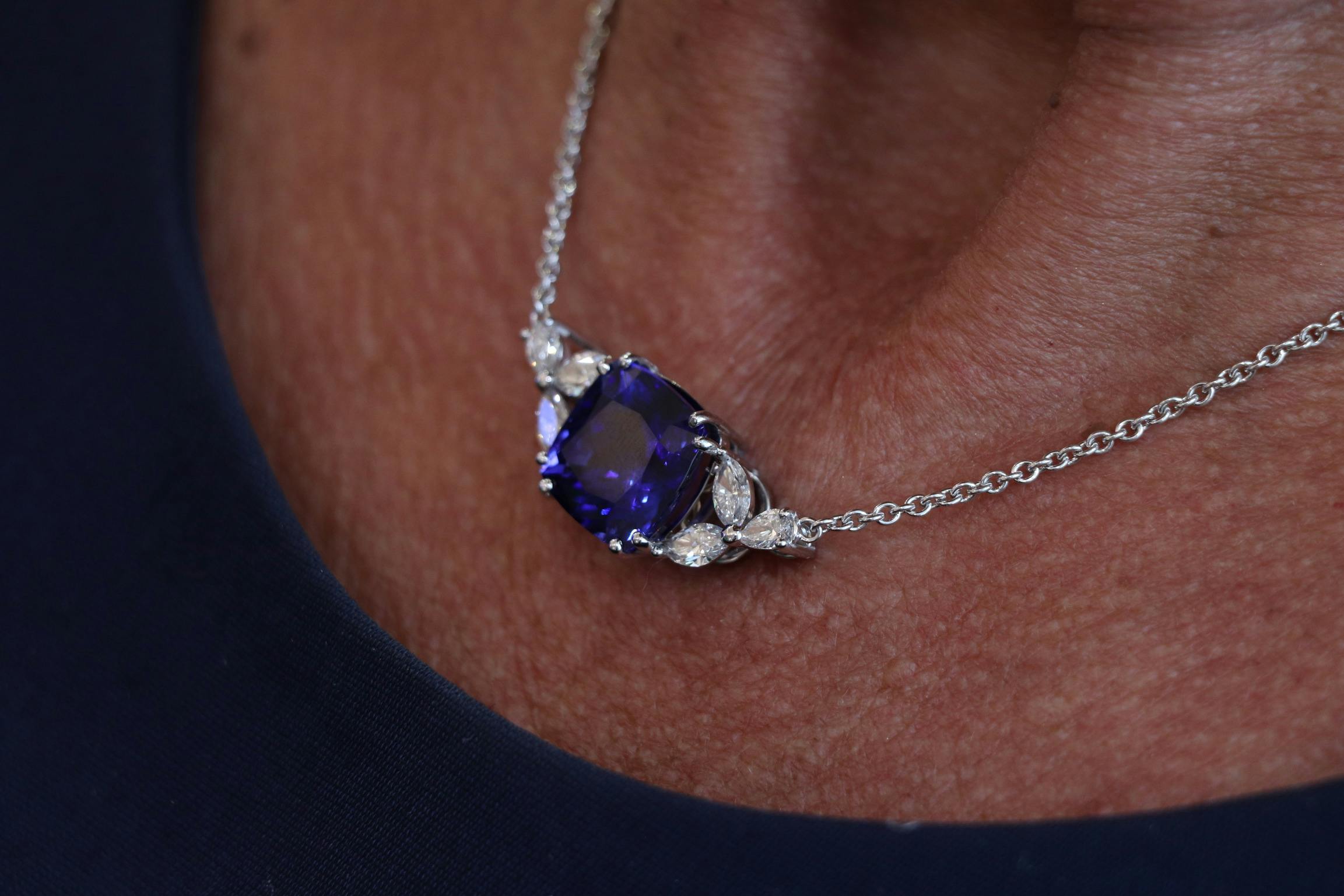 Bleu — Pièce unique - Collier Tanzanite & Diamants