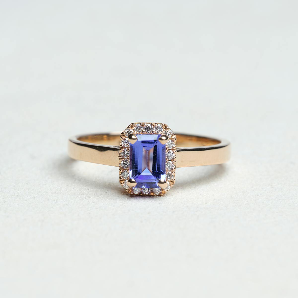 Violet — Verdi Tanzanite